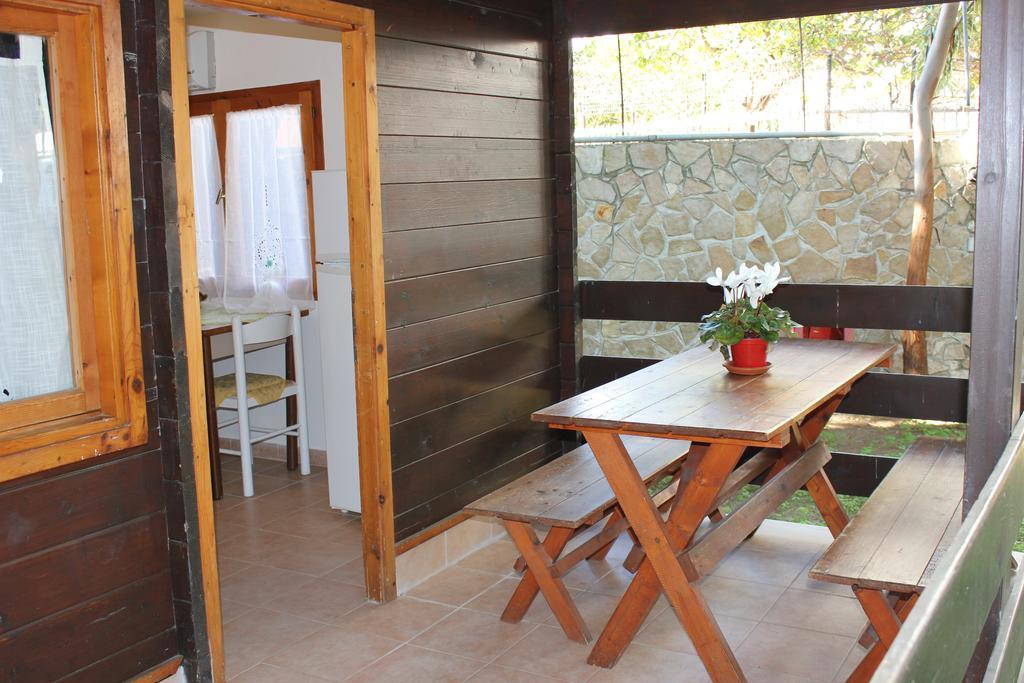 Residence Village Lido Del Gargano Rodi Garganico Esterno foto
